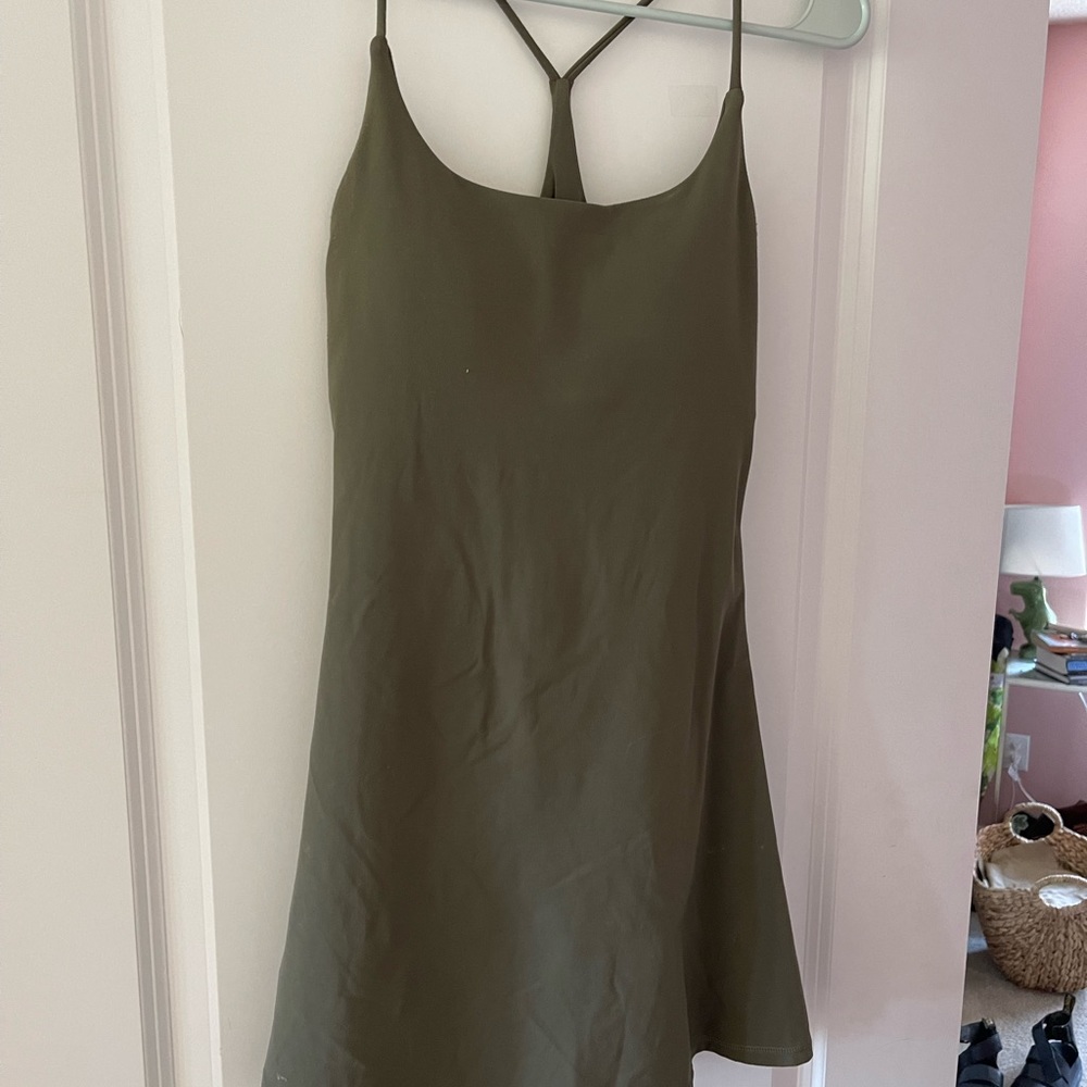 Halara workout dress with pockets sage green
